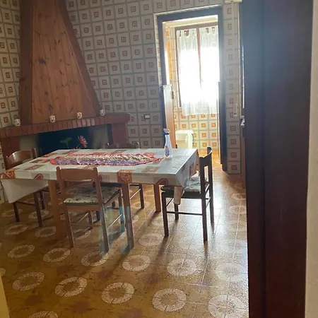 Zona Pirri Casa Notte A Pensión